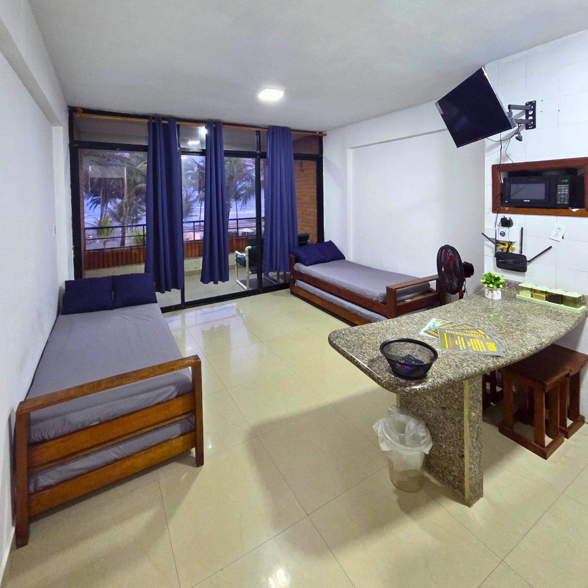 Апартаменты Tucacas, Frente Al Mar, Balcon, Piscina Y Playa Privada Экстерьер фото